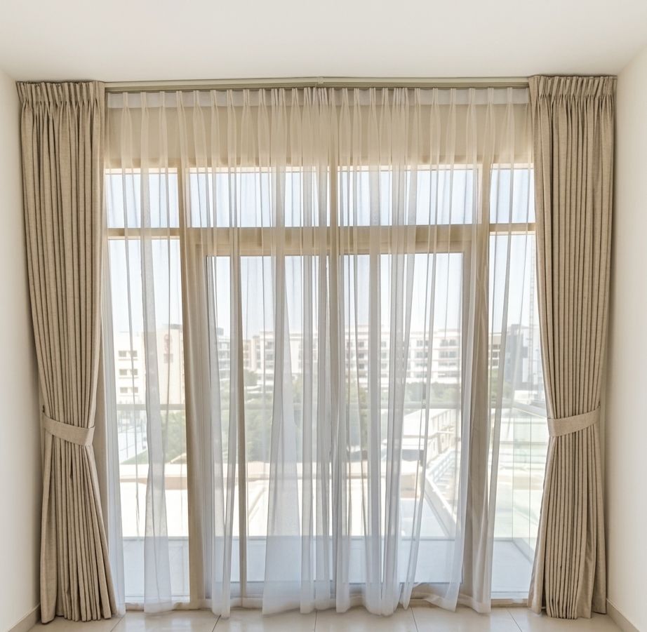 Classic roller blinds