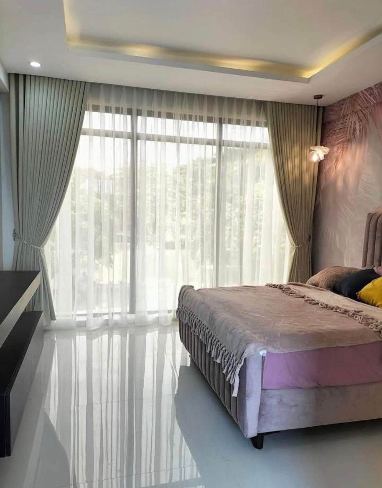 Hotel style blackout curtains