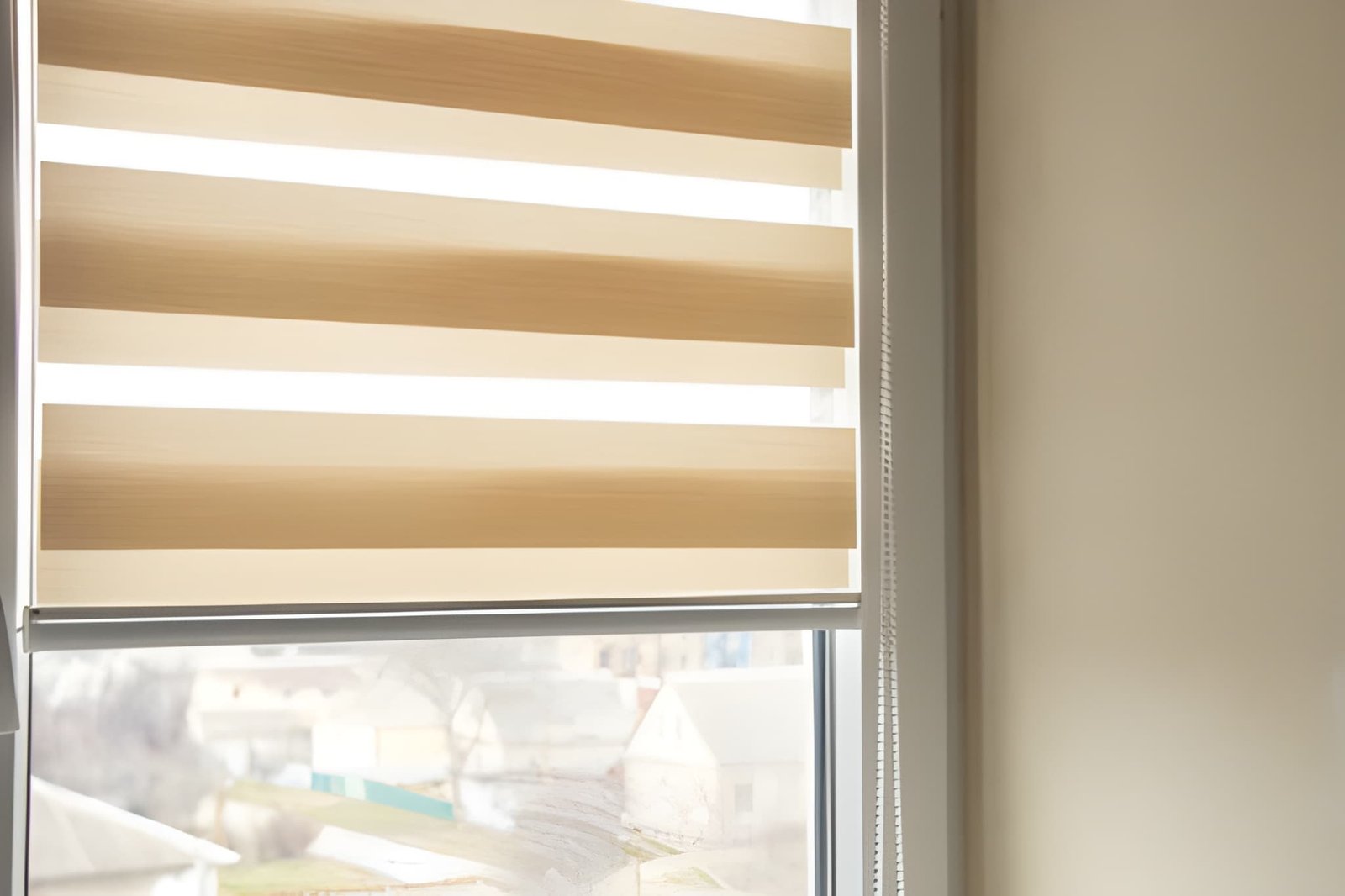 Roller Blinds in Dubai - view 3